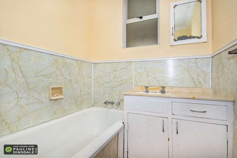 Photo of property in 8 Snake Hill Road, Te Kamo, Kamo, 0185