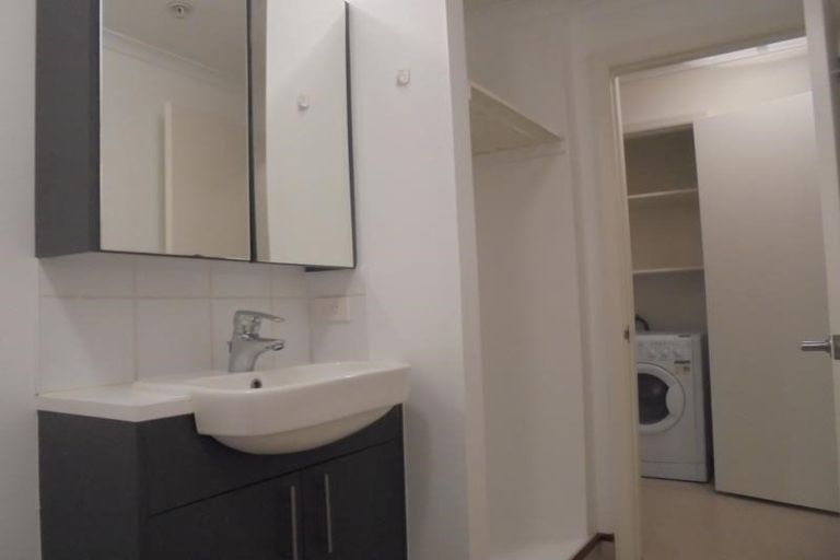 Photo of property in Monvie Apartments, 109/15 Holland Street, Te Aro, Wellington, 6011
