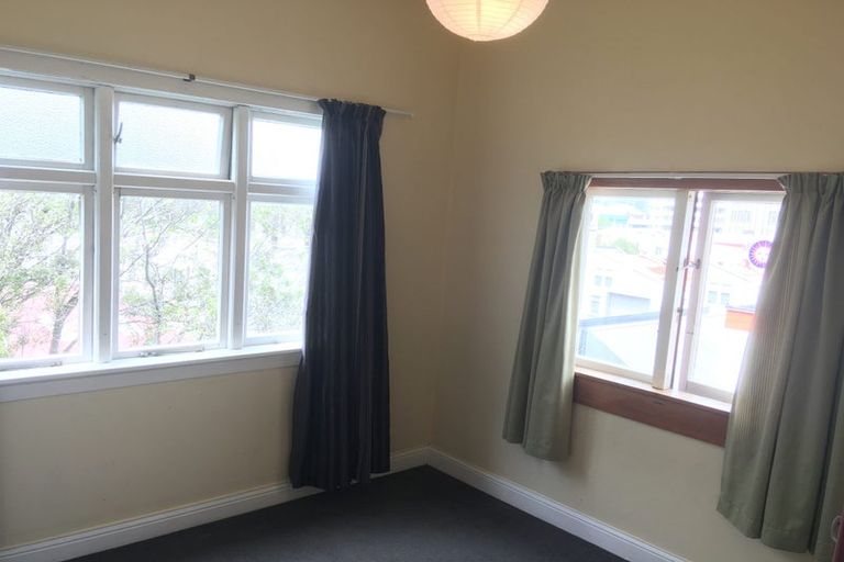 Photo of property in 1 Haddon Place, Dunedin Central, Dunedin, 9016