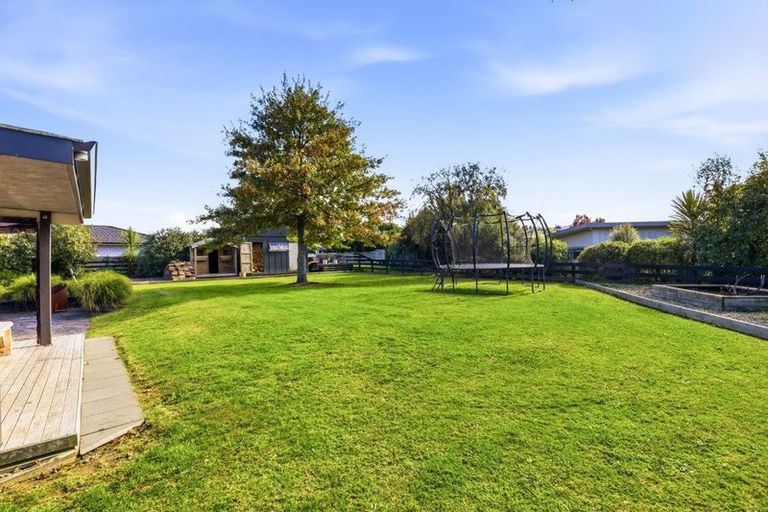 Photo of property in 92 Lisland Drive, Kinloch, Taupo, 3377