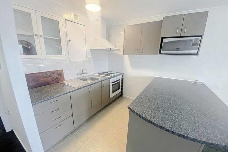 Photo of property in Avon Flats, 20/217 The Terrace, Wellington Central, Wellington, 6011