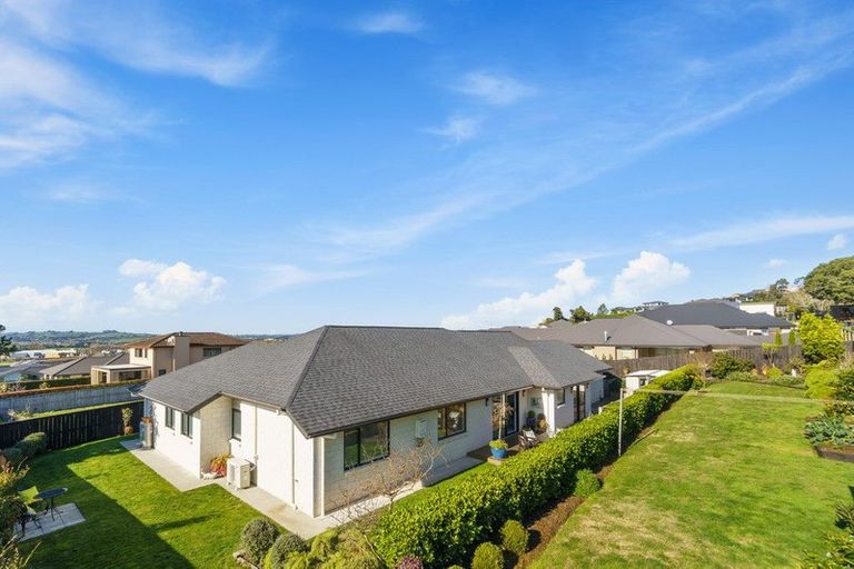 Photo of property in 8 Laylin Place, Pukekohe, 2120