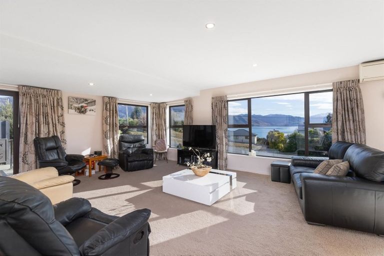 Photo of property in 283 Lakeview Terrace, Lake Hawea, Wanaka, 9382