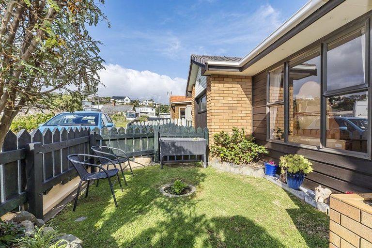 Photo of property in 4-u1 Richard Street, Titahi Bay, Porirua, 5022