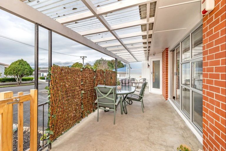 Photo of property in 34 Highbury Drive, Levin, 5510
