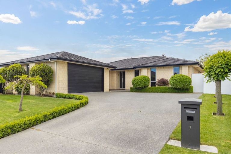 Photo of property in 7 Micron Close, Templeton, Christchurch, 8042