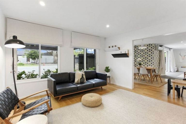 Photo of property in 1/24 Eversleigh Street, St Albans, Christchurch, 8014