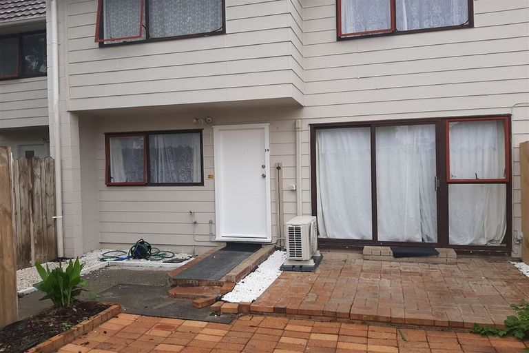 Photo of property in 14/19a Gray Avenue, Mangere East, Auckland, 2024