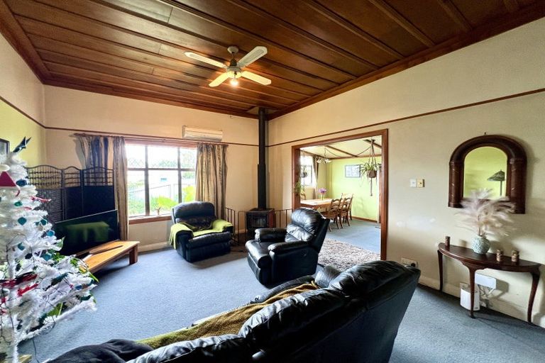 Photo of property in 353 High Street, Dannevirke, 4930