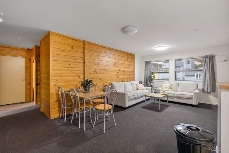 Photo of property in Drummond Street Flats, 14/19 Drummond Street, Mount Cook, Wellington, 6021