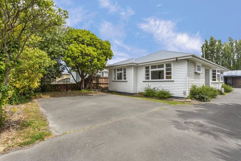 Photo of property in 1/6 Wharenui Road, Upper Riccarton, Christchurch, 8041