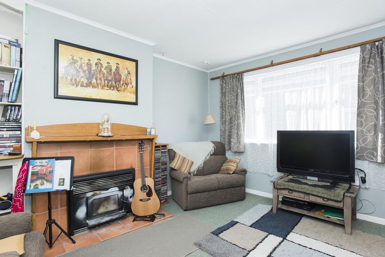 Photo of property in 15 Harris Street, Kaiti, Gisborne, 4010