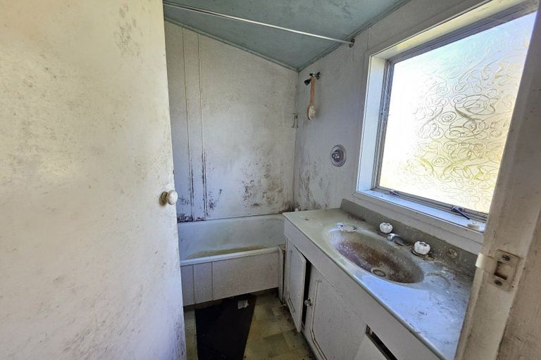 Photo of property in 70 Fox Street, Cobden, Greymouth, 7802