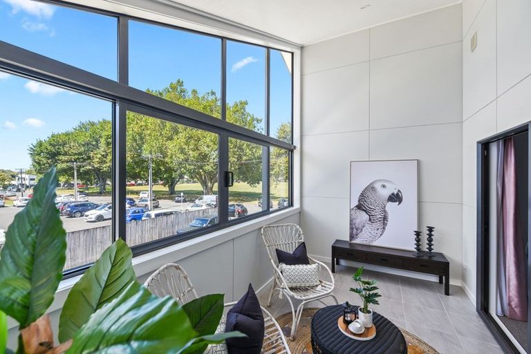 Photo of property in 15u2 Cook Street, Hamilton East, Hamilton, 3216