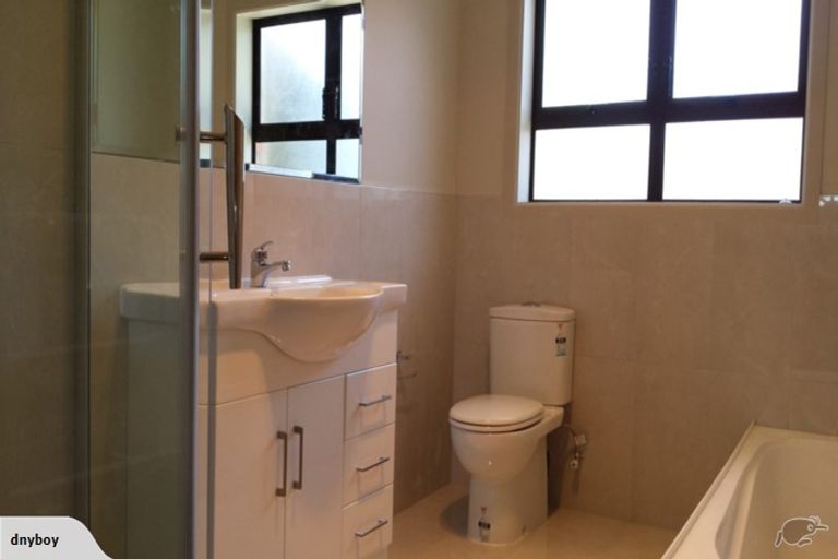 Photo of property in 37 Ballance Avenue, Papatoetoe, Auckland, 2104