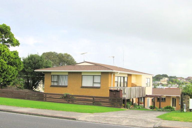 Photo of property in 49 Marellen Drive, Red Beach, 0932