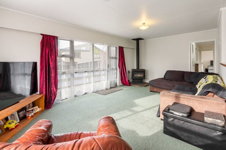 Photo of property in 8 Tui Place, Bell Block, New Plymouth, 4312