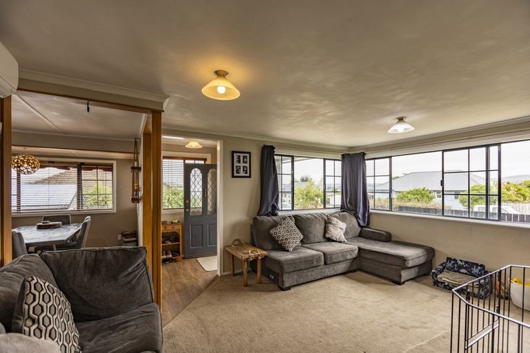 Photo of property in 12 Savage Crescent, Waipukurau, 4200