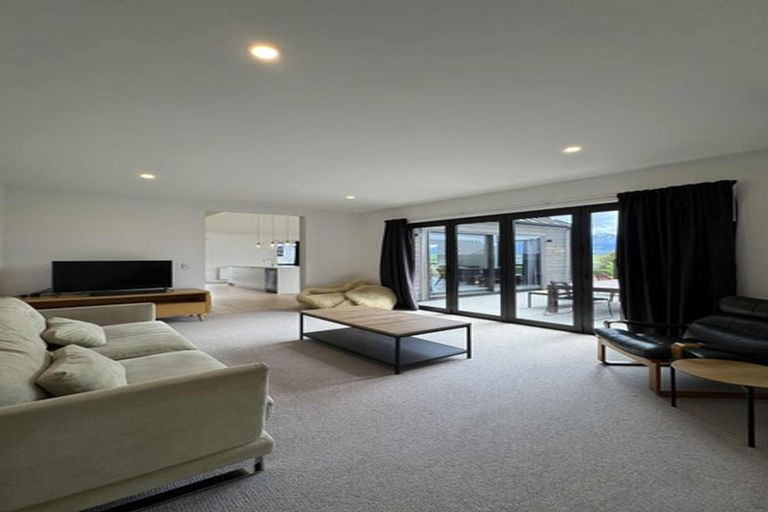 Photo of property in 4 Polperro Court, Jacks Point, Queenstown, 9371
