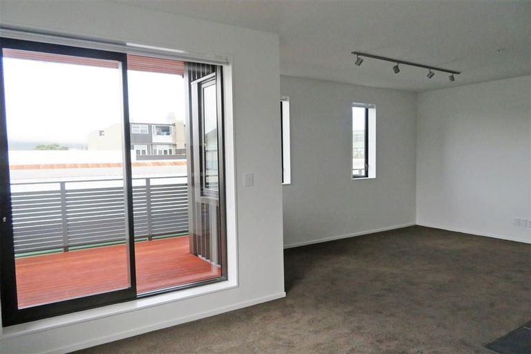 Photo of property in The Firemans Apartments, 216/321 Jackson Street, Petone, Lower Hutt, 5012
