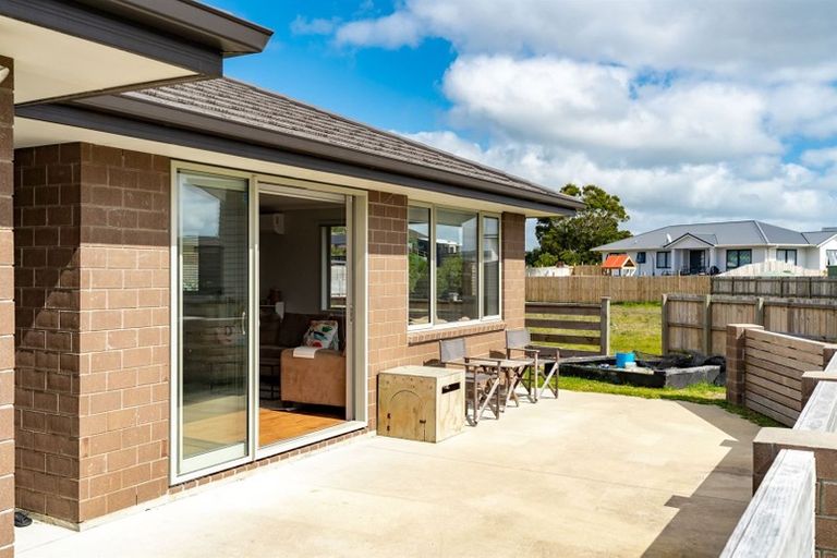 Photo of property in 12 Breakwater Place, Mangawhai Heads, Mangawhai, 0505