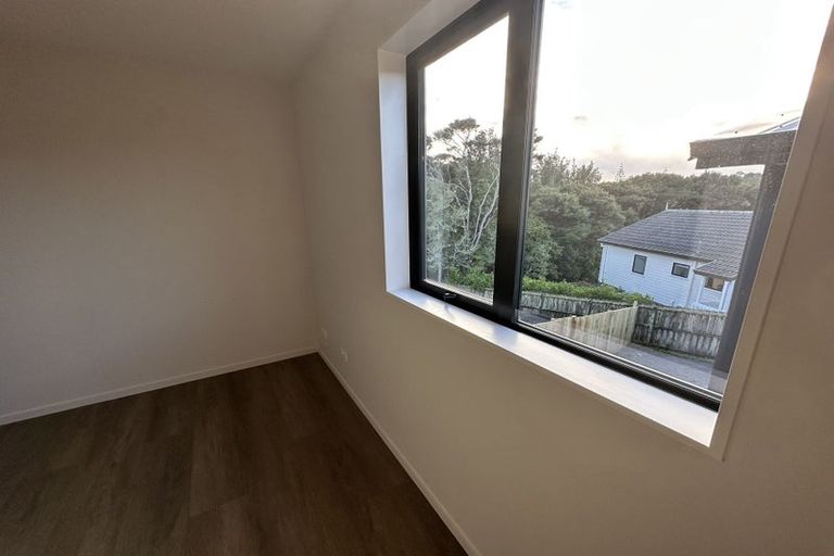 Photo of property in 40 Anne Mclean Drive, Bayview, Auckland, 0629