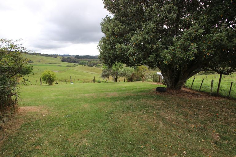 Photo of property in 41 Fairburn Road, Kaitaia, 0482
