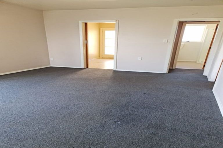 Photo of property in 2/72 Springs Road, Hornby, Christchurch, 8042