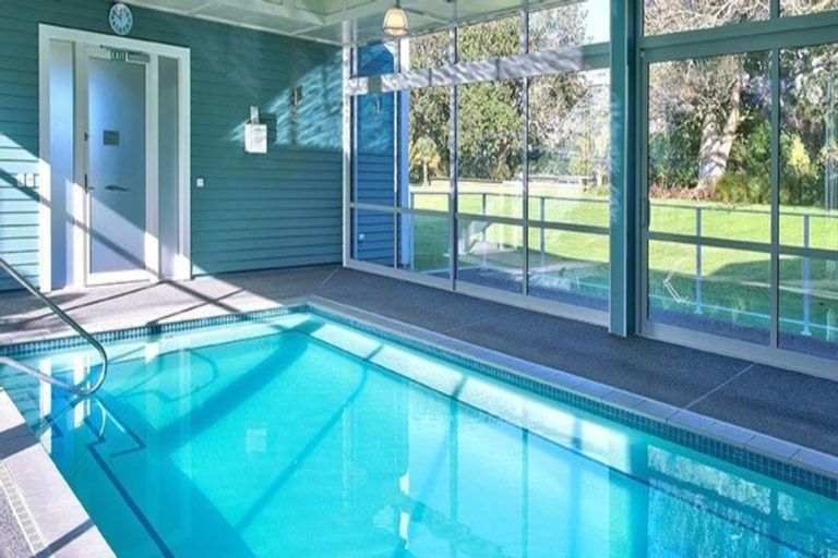 Photo of property in 33 Landmark Terrace, Orewa, 0931