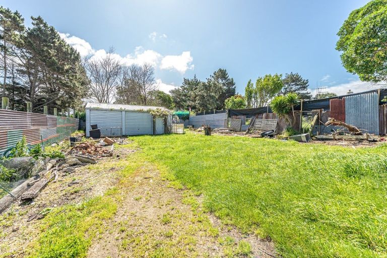 Photo of property in 25 Manuka Street, Castlecliff, Whanganui, 4501