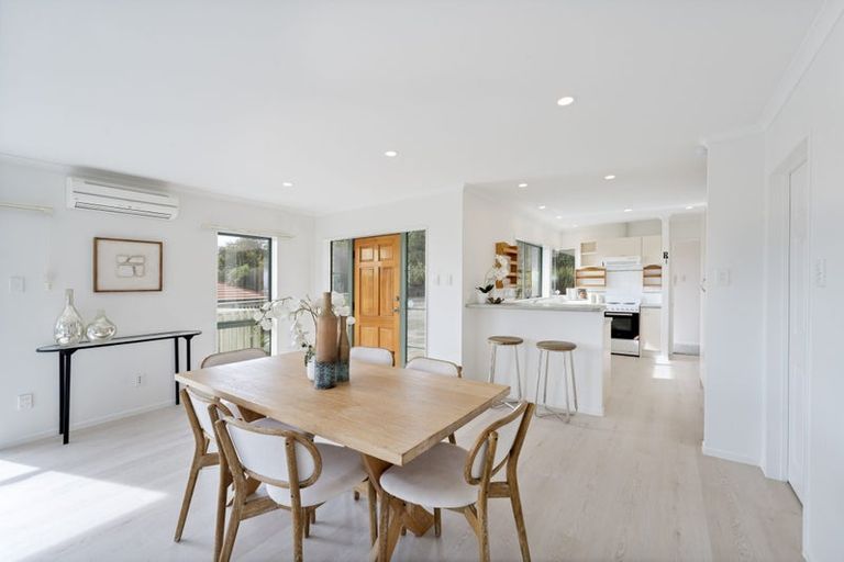 Photo of property in 29 Carling Avenue, Massey, Auckland, 0614