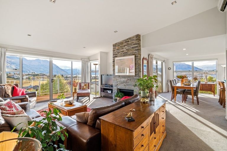 Photo of property in 109b Kings Drive, Wanaka, 9305