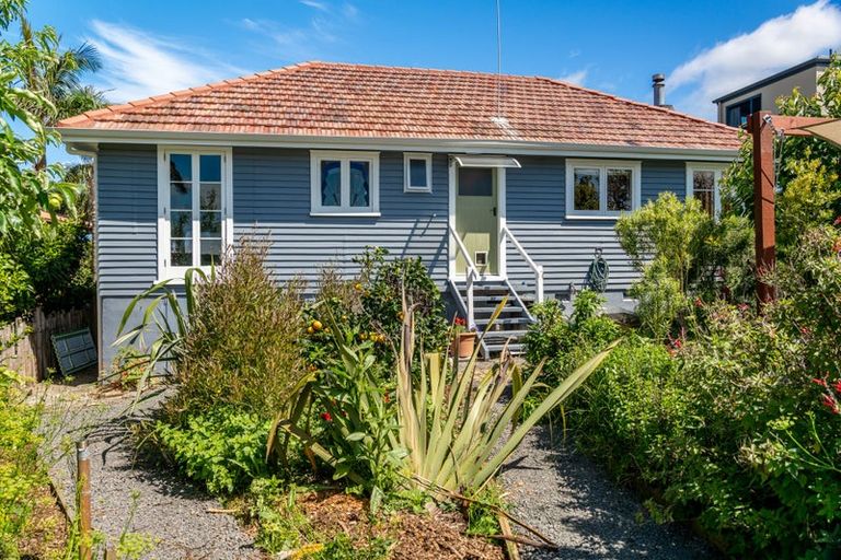 Photo of property in 51 Norrie Avenue, Raglan, 3225