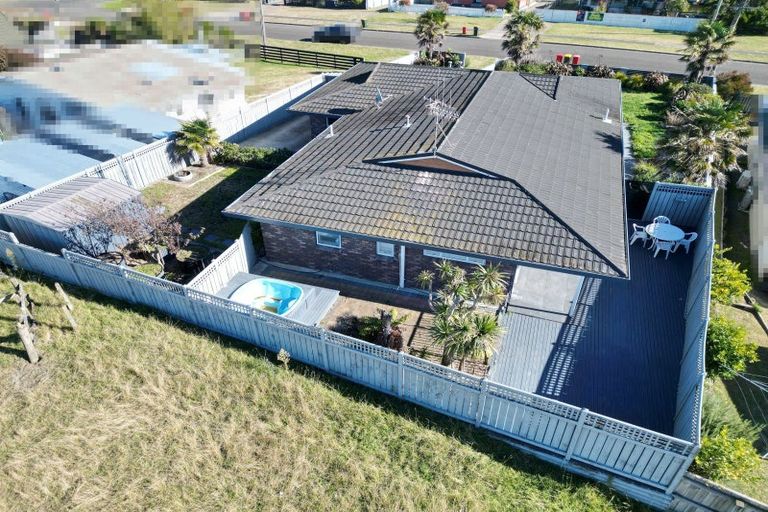 Photo of property in 8 Brown Street, Foxton, 4814
