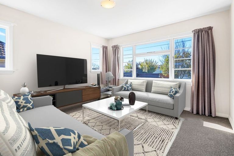 Photo of property in 21 Griffiths Avenue, Linwood, Christchurch, 8062