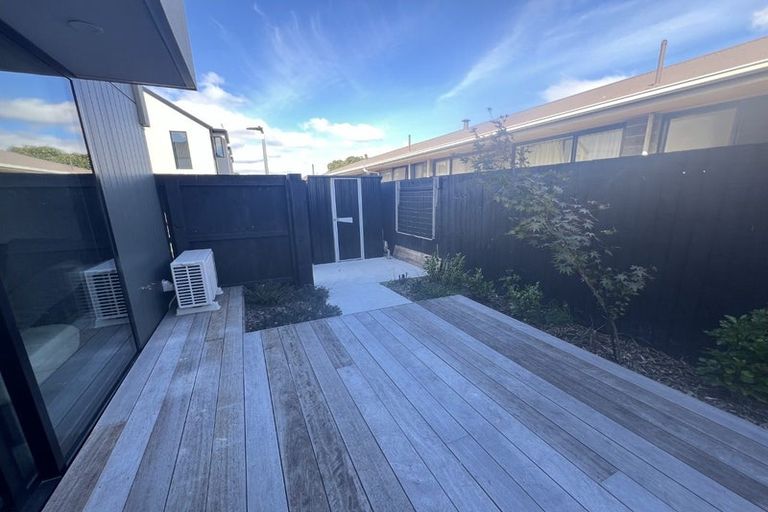 Photo of property in 2/404 Armagh Street, Linwood, Christchurch, 8011