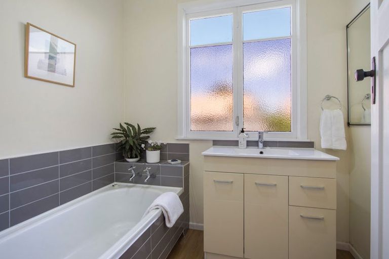 Photo of property in 36 Park Road, Katikati, 3129
