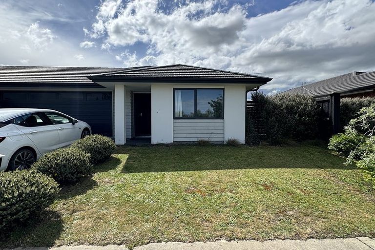 Photo of property in 8 Hartford Crescent, Rolleston, 7615