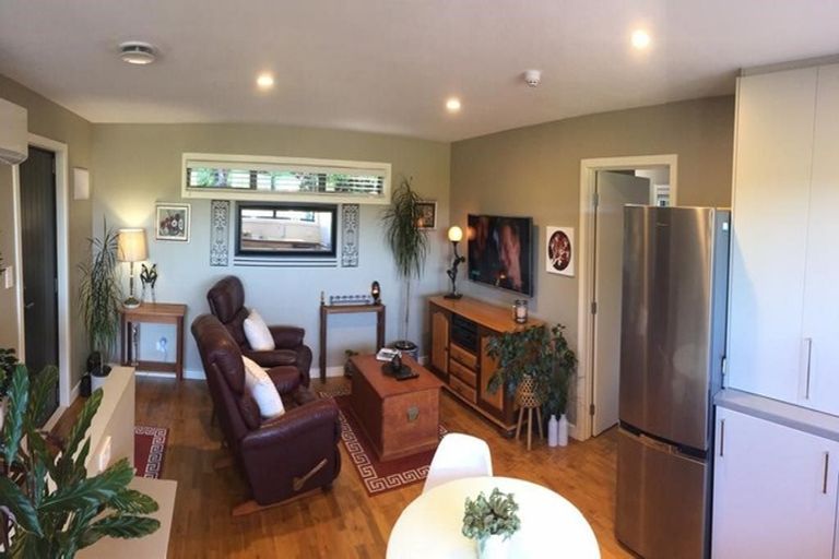 Photo of property in 51 Tainui Road, Titirangi, Auckland, 0604