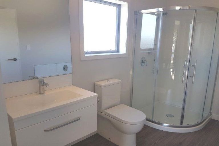 Photo of property in 32u1 Dr Taylor Terrace, Johnsonville, Wellington, 6037