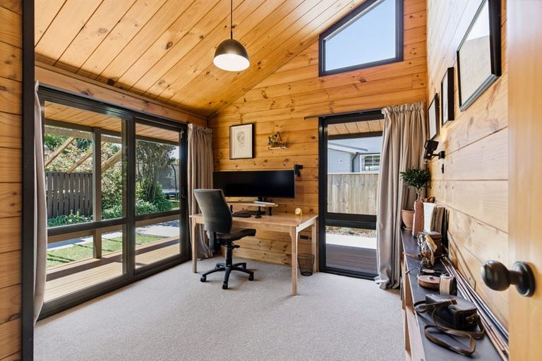 Photo of property in 2/238 Estuary Road, South New Brighton, Christchurch, 8062
