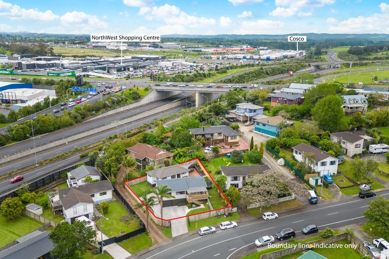 Photo of property in 31 Oreil Avenue, West Harbour, Auckland, 0618