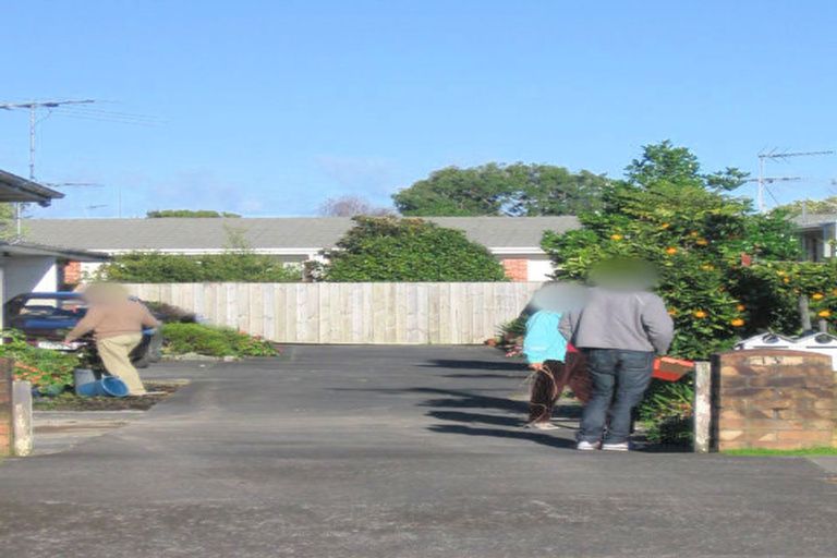Photo of property in 1/13 Hoteo Avenue, Papatoetoe, Auckland, 2025