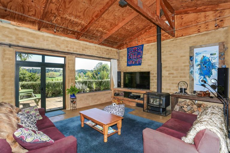 Photo of property in 173 Wily Road, Puni, Pukekohe, 2678