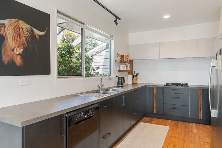 Photo of property in 145 Brougham Street, Westport, 7825