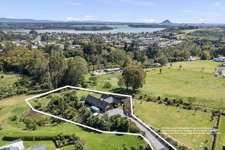 Photo of property in 49rb Oceana Drive, Welcome Bay, Tauranga, 3175