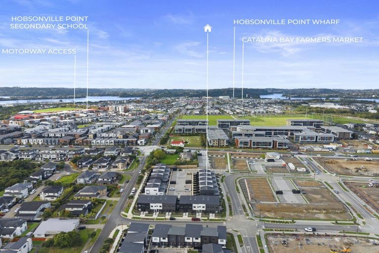 Photo of property in 2/4 Glenburn Road, Hobsonville, Auckland, 0616