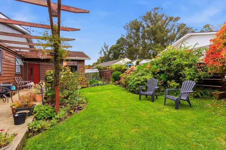 Photo of property in 33 Kennedy Road, Fairfield, Dunedin, 9018