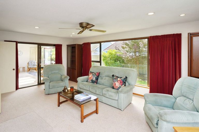 Photo of property in 4 Seadown Crescent, Amberley, 7410