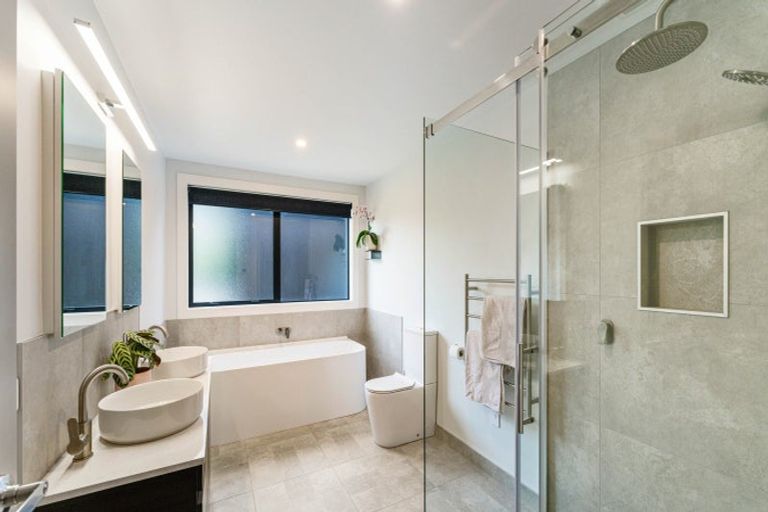 Photo of property in 2 Kohe Way, Pukekohe, 2120